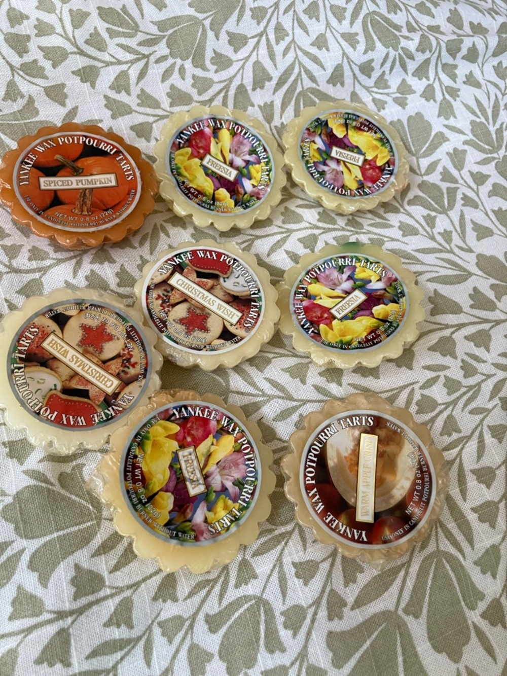 Yankee Candle Floral & Spice Wax Melts bundle of 8